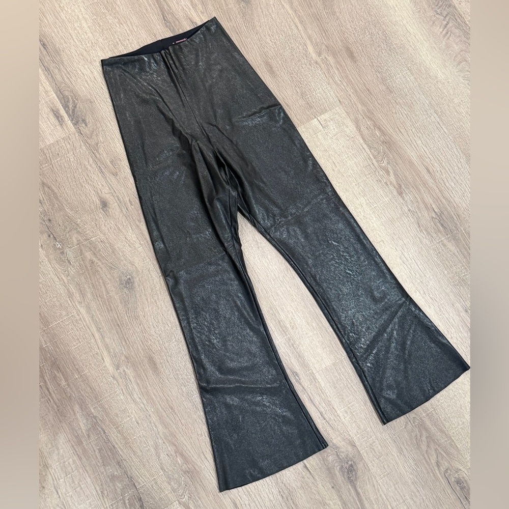 Commando Size Medium Stretch Leather Black Flared Pants Leggings High Rise